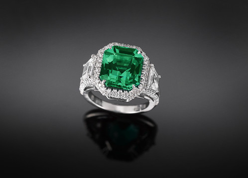 Emerald Diamond natural Colombian 6.38 cts$388,500